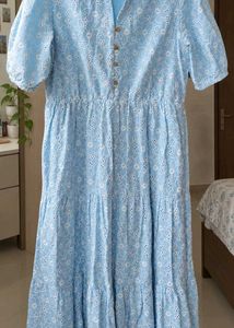Chic Light Blue Broderie Dress
