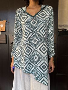 Hooded Geometric Print hoodie