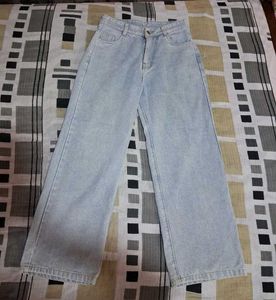Light Wash Wide Leg Jeans
