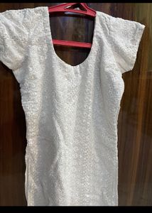 Chikankari Kurthi Best For Holi