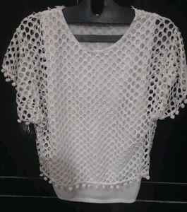 Beautiful White Hole Design Top With Strechble Inner Combo