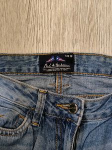 Ma6208 Mast &amp; Harbour jeans waist 28 inches