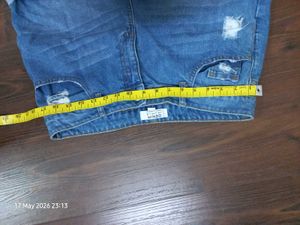 Dorothy Perkins Distressed Denim Shorts