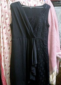 Elegant Black Sleeveless Dress