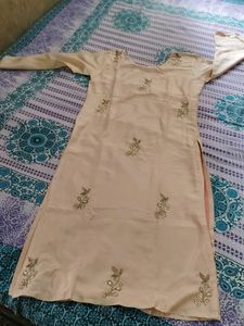 Elegant Embroidered Kurta