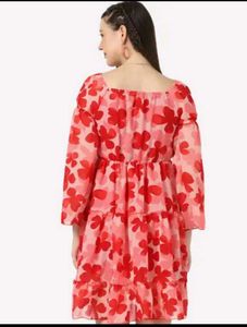 Chic Floral Print V-Neck Mini Dress