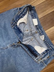 Light Wash High-Waisted Mom Jeans