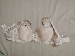 2 bras