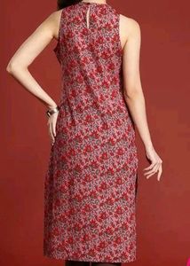 Stylish Floral Print Sleeveless Kurta