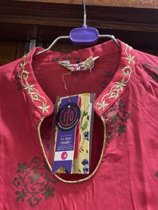 Vibrant Pink Kurta with antique Motif