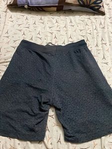 Men's Zara Man Textured Shorts Made in turkey