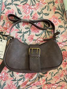 GU Brown Shoulder Bag – Japan 🇯🇵