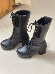 long black Stylish boots
