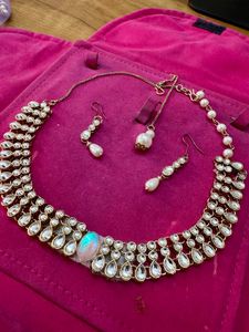 Exquisite Pearl &amp; Kundan Necklace Set