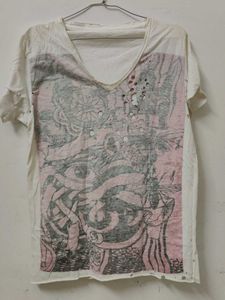 Distressed Graphic Print V-Neck Tee