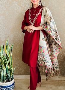 NEW WITH TAG Three Piece Set