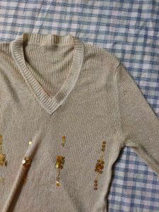 Sparkling V-Neck Long Sleeve Top