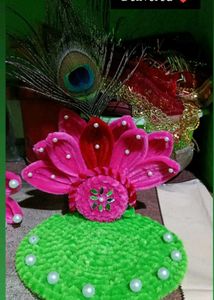 Handmade Lotus aasani from pipecleaner