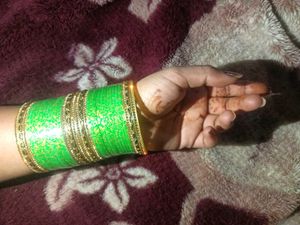 Green &amp; Gold Bangle Set
