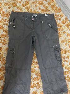 Women's Grey Cargo Capris