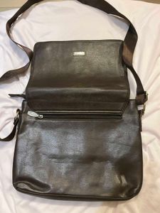Arrow y2k grunge Messenger Bag