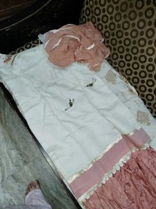 Elegant White &amp; Pink Kurta Set