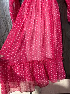 Chic Pink Floral Midi Dress