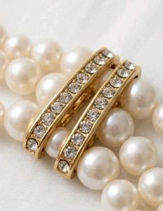 Elegant Multi-Strand Pearl Necklace