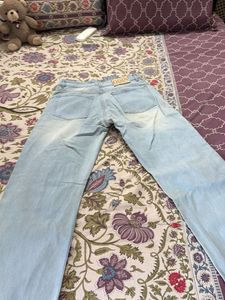 blue rough baggy jean
