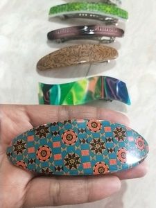 7 Different Colours Hair Accessories