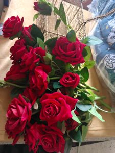 Unique Gold Wire Clutch Basket &amp; realistic roses