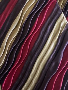 Men’s silk tie beautifully crafted