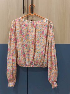 Floral Print Cropped Blouse