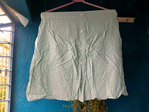 sea green skirt 💚