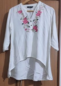 Embroidered White Kurta