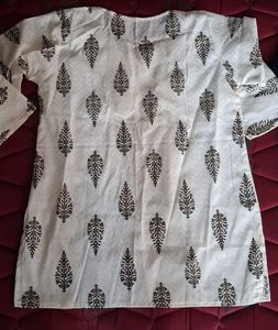White Kurta with Black Leaf Print