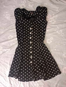 Chic Polka Dot Button-Up Dress