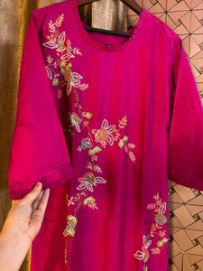 Embroidered Magenta Kurta set