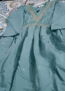 Elegant Mint Green Embroidered Kurta