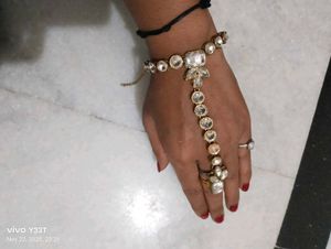 Hand Ornament