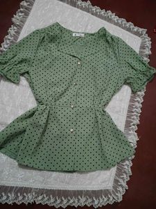 Cute Polka Dot Peplum Top💚