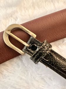 Elegant Crocodile Texture Belt