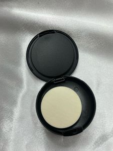 MAC Powder Foundation mac50