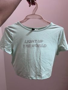 H&amp;M Cropped T-Shirt