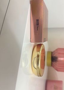 Lakme 9to5 Powerplay Priming Powder Foundation