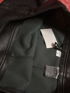 Chic Black Faux Leather Mini Skirt(H&amp;M)