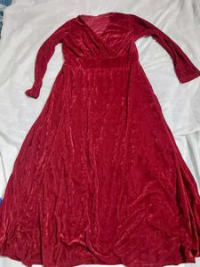 Elegant Velvet V-Neck Maxi Dress
