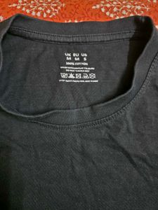 Comfortable Black Cotton T-Shirt