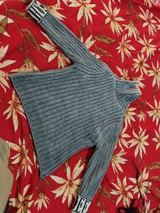 Gray Turtleneck Sweater For 3-5 Years Baby