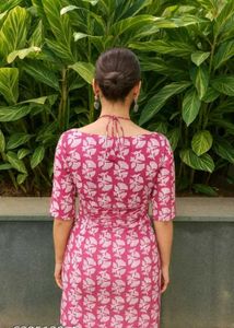 Stylish Pink Floral Print Kurta
